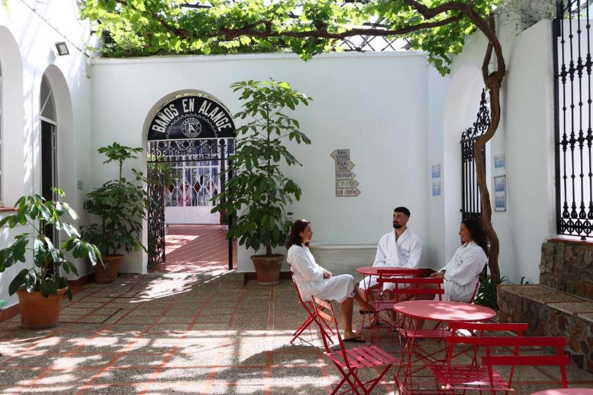 Hotel Varinia Serena - Balneario De Alange Εξωτερικό φωτογραφία