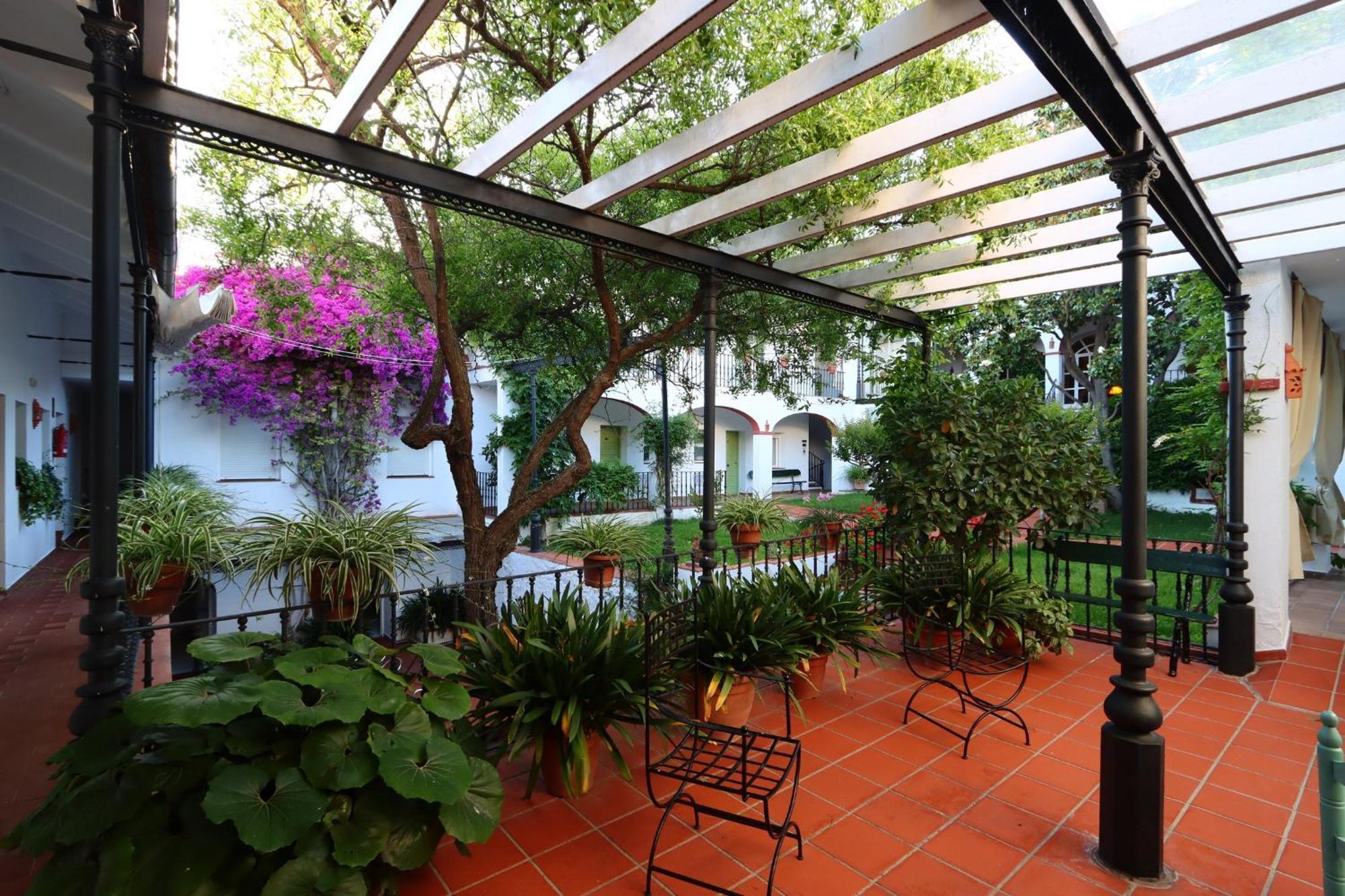 Hotel Varinia Serena - Balneario De Alange Εξωτερικό φωτογραφία
